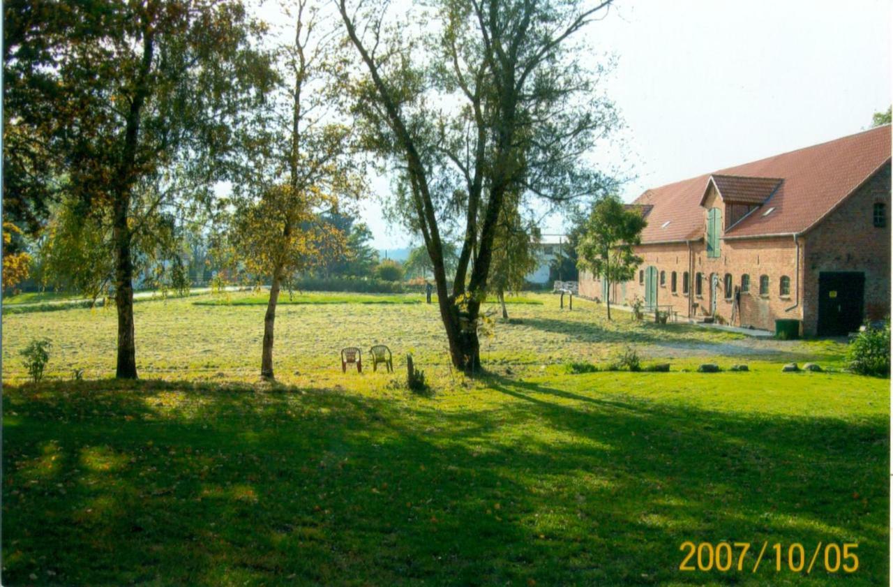 Апартаменти Gutshaus Alt-Jargenow Alt Jargenow Екстер'єр фото